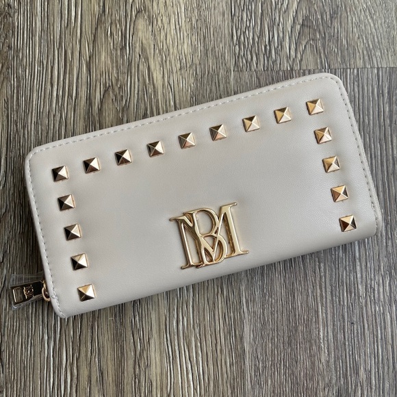 Badgley Mischka Handbags - ↠ SOLD ↞